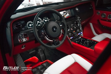 Rolls Royce Cullinan with 24in Forgiato Tecnica Tec 3.6 Wheels and Pirelli Scorpion Zero Tires