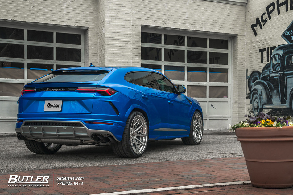 Urus on 24in AG Luxury F538 Wheels is the Ultimate Carpool