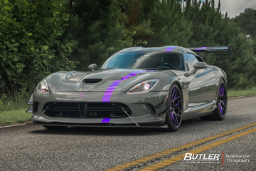 Dodge Viper Stryker ACR Extreme with 21in Avant Garde F510 Wheels