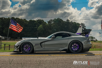 Renntech Mercedes GLC63 AMG with 22in HRE P103 Wheels