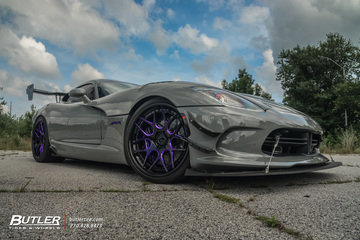Dodge Viper Stryker ACR Extreme with 21in Avant Garde F510 Wheels
