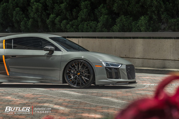 Audi R8 V10 on custom 21in Savini SV86 Wheels