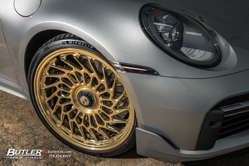 2021 Porsche 992 Turbo S on custom Vossen ML-R2 Wheels