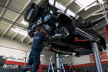 Land Rover Defender L663 with Vossen HF5 Wheels, Nitto Recon Grapplers & Milltek Exhaust