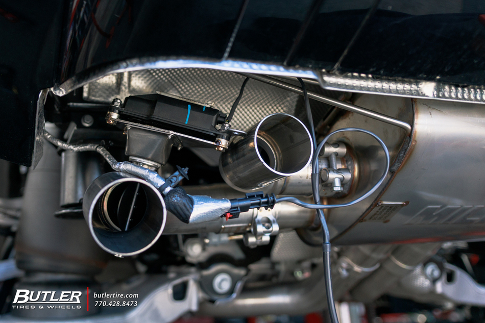 Land Rover Defender With Vossen Hf5 Wheels And Nitto Recon Grappler Tires And Milltek Exhaust   Gallery   4